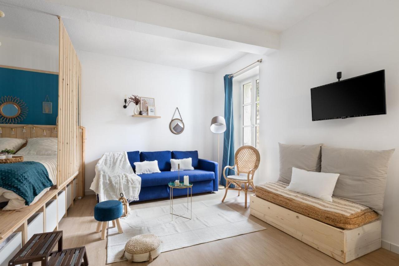 Charmant Studio Tres Bien Situe Aux Remparts Avignon Exterior photo